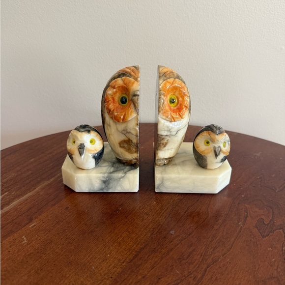 Pair of Vintage MCM Italian Hand Carved Alabaster Stone Carved Owl Bookends - Picture 2 of 9